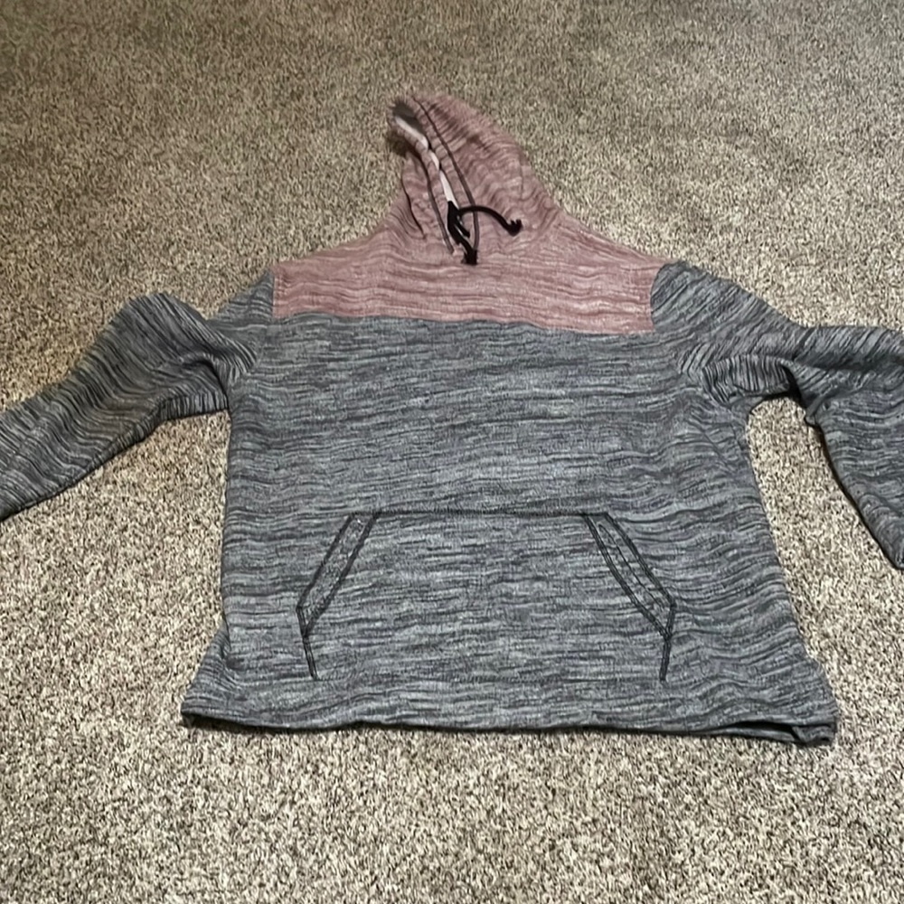 Men’s buckle hoodie